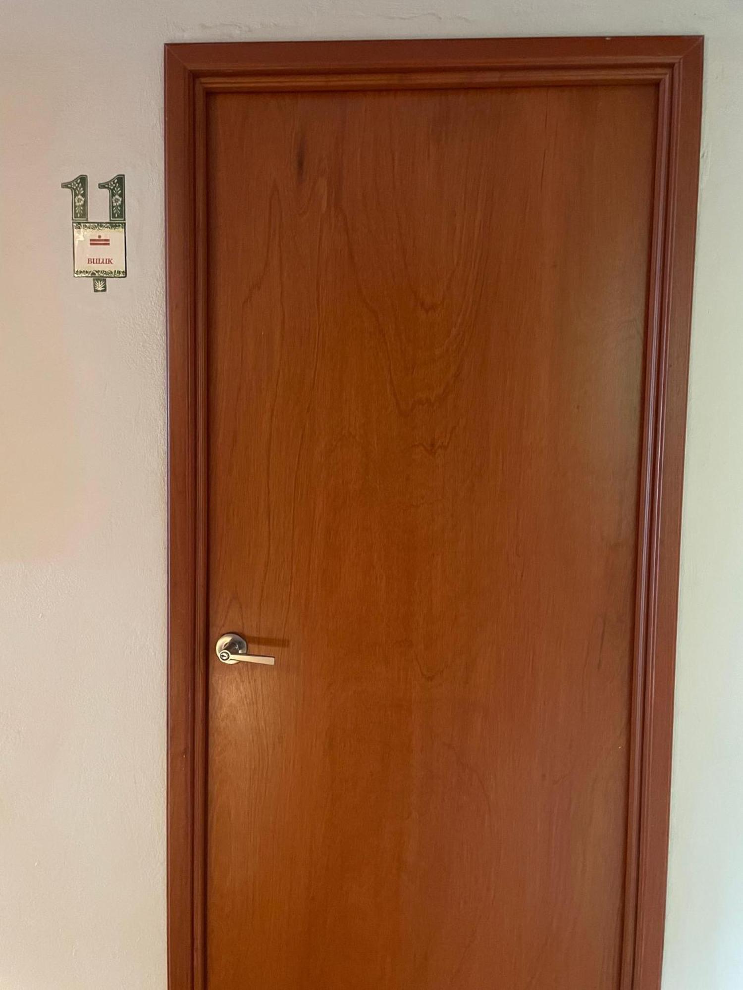 Hostal Poquito A Poquito Valladolid  Eksteriør billede